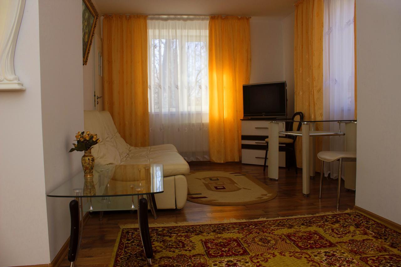 Hotel Confort Drochia Buitenkant foto